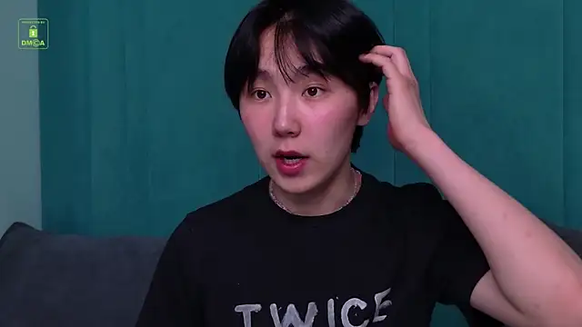 HeejinWang online show from May 29, 2026, 4:18 am