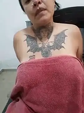 agnesvela online show from October 25, 2025, 6:23 am