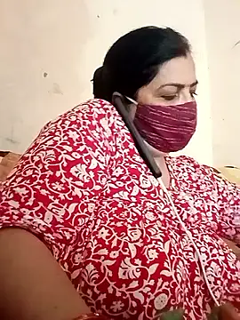 Love-890 online show from November 1, 2025, 6:41 am