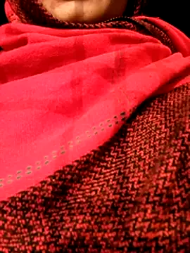 Snapshot of Aaisha-16 chatting on December 15, 2025, 3:23 am Aaisha-16 online show from December 15, 2025, 3:23 am