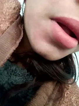 Snapshot of Aaisha-16 chatting on January 12, 2026, 3:02 am Aaisha-16 online show from January 12, 2026, 3:02 am