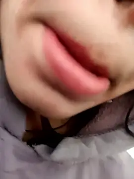 Snapshot of Aaisha-16 chatting on January 13, 2026, 3:32 am Aaisha-16 online show from January 13, 2026, 3:32 am