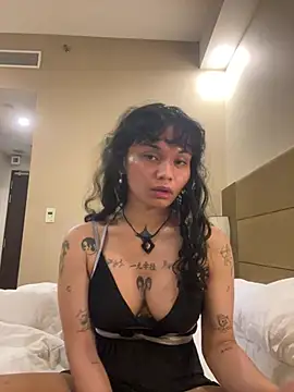 estradiolist online show from April 18, 2026, 3:25 pm