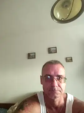 chcem1975 online show from September 14, 2025, 3:01 pm