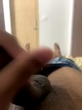 hornylonda139 online show from September 26, 2025, 12:12 pm