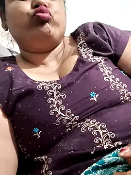 Mmm143 online show from March 3, 2026, 8:54 am