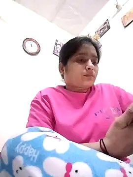 aliya-jaan71 online show from November 27, 2025, 5:24 pm