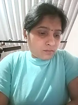 aliya-jaan71 online show from April 1, 2026, 1:52 pm