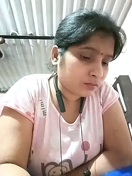 Snapshot of aliya-jaan71 chatting on May 1, 2026, 9:42 pm aliya-jaan71 online show from May 1, 2026, 9:42 pm