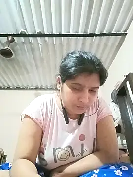 Snapshot of aliya-jaan71 chatting on May 6, 2026, 3:05 pm aliya-jaan71 online show from May 6, 2026, 3:05 pm