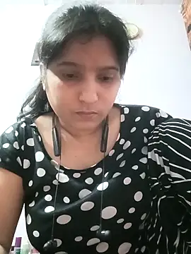 Snapshot of aliya-jaan71 chatting on April 29, 2026, 12:53 pm aliya-jaan71 online show from April 29, 2026, 12:53 pm