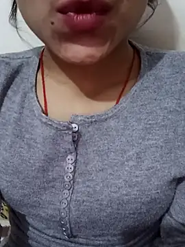 Snapshot of Miss_linaa chatting on November 22, 2025, 5:28 am Miss linaa online show from November 22, 2025, 5:28 am