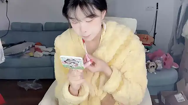 Akong11 online show from April 2, 2026, 5:03 am