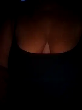 Ninus7 online show from November 24, 2025, 3:39 am