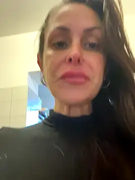 ainaht online show from January 6, 2026, 8:51 am