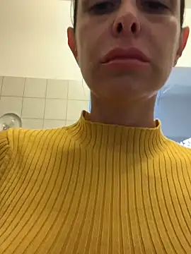 ainaht online show from February 6, 2026, 8:54 am