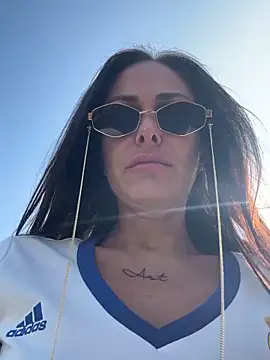 ainaht online show from March 8, 2026, 11:02 am