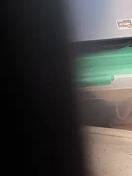 Snapshot of vanessadesliles chatting on October 12, 2025, 1:34 pm vanessadesliles online show from October 12, 2025, 1:34 pm