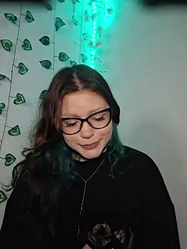 Snapshot of MegXo chatting on January 7, 2026, 6:51 am MegXo online show from January 7, 2026, 6:51 am