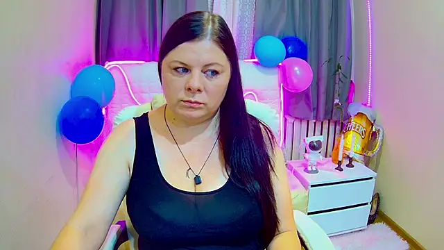 BritneyRaine online show from September 22, 2025, 12:11 pm