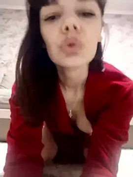 AliceSwan1122 online show from April 6, 2026, 6:09 pm