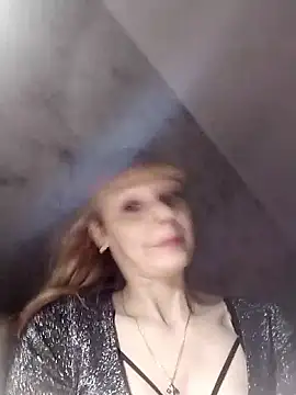 Snapshot of AliceSwan1122 chatting on October 19, 2025, 10:34 pm AliceSwan1122 online show from October 19, 2025, 10:34 pm