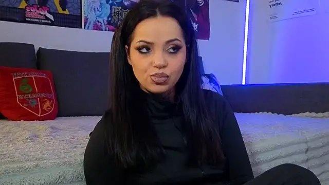 KiraQuinn1 online show from February 28, 2026, 6:40 pm