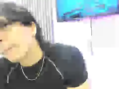 Snapshot of toji_luxxer chatting on September 23, 2025, 4:19 am toji luxxer online show from September 23, 2025, 4:19 am