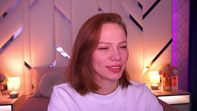 ShyySiren online show from March 28, 2026, 1:56 pm