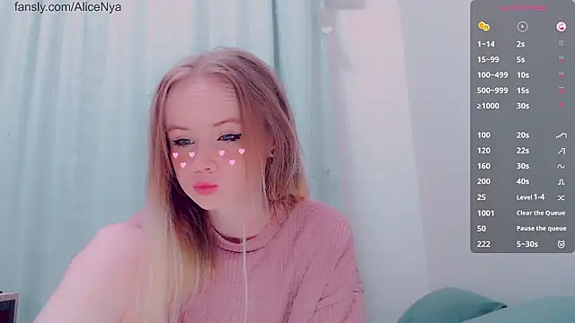 Snapshot of AliceNya_cute chatting on February 19, 2026, 5:26 am AliceNya cute online show from February 19, 2026, 5:26 am