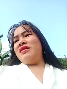 Snapshot of emilyzz chatting on December 20, 2025, 1:52 am emilyzz online show from December 20, 2025, 1:52 am