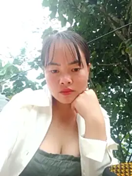 Snapshot of emilyzz chatting on November 16, 2025, 7:13 am emilyzz online show from November 16, 2025, 7:13 am