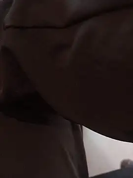 Snapshot of karandeep_Bhagat chatting on October 10, 2025, 2:12 am karandeep Bhagat online show from October 10, 2025, 2:12 am