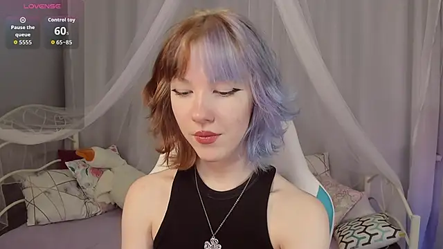 JessieRich online show from October 13, 2025, 8:10 pm