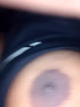 lickcandy online show from November 13, 2025, 4:55 pm