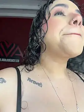 krisstenSantos online show from February 20, 2026, 1:35 pm