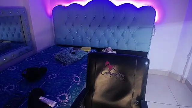 Snapshot of Cordelia_Perlman chatting on September 23, 2025, 12:56 pm Cordelia Perlman online show from September 23, 2025, 12:56 pm