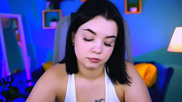 Snapshot of leslierowe_ chatting on September 30, 2025, 5:19 pm leslierowe online show from September 30, 2025, 5:19 pm