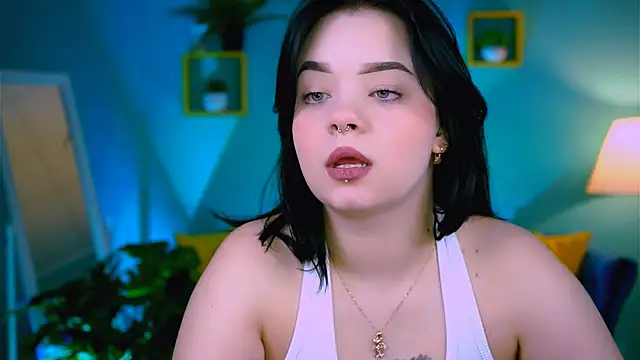 Snapshot of leslierowe_ chatting on December 3, 2025, 4:39 pm leslierowe online show from December 3, 2025, 4:39 pm