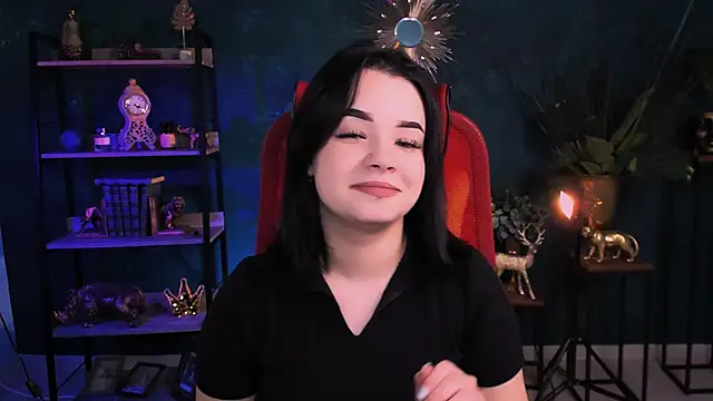 Snapshot of leslierowe_ chatting on October 10, 2025, 4:41 pm leslierowe online show from October 10, 2025, 4:41 pm