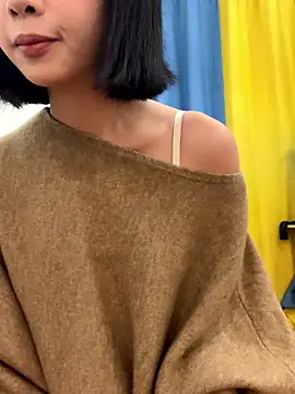 Snapshot of qiqi_x chatting on February 23, 2026, 2:17 pm qiqi x online show from February 23, 2026, 2:17 pm