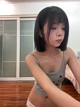 Snapshot of qiqi_x chatting on February 25, 2026, 2:17 pm qiqi x online show from February 25, 2026, 2:17 pm