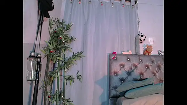 Jamadoll66 online show from December 21, 2025, 7:43 am