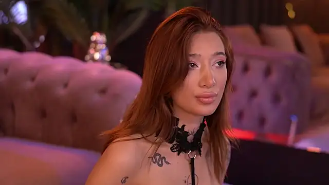 SiennaJayden online show from April 7, 2026, 5:20 am