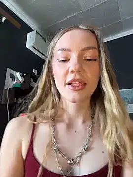 MilaMoone online show from March 14, 2026, 10:21 am