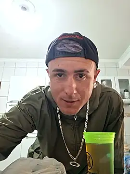 Bottz777 online show from October 9, 2025, 4:18 pm