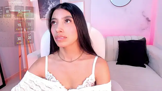 Tiffany Low online show from February 11, 2026, 1:22 pm