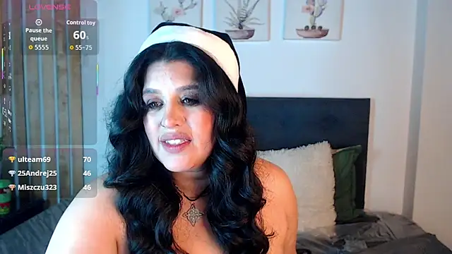 Andrea secret  online show from December 13, 2025, 8:04 pm