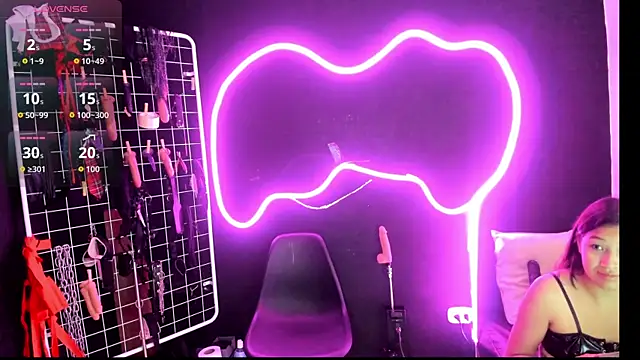 Snapshot of Mistress_Megan_BDSM chatting on November 27, 2025, 1:11 pm Mistress Megan BDSM online show from November 27, 2025, 1:11 pm