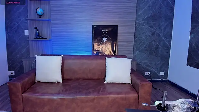 Snapshot of Megancoxx chatting on November 29, 2025, 10:59 am Megancoxx online show from November 29, 2025, 10:59 am